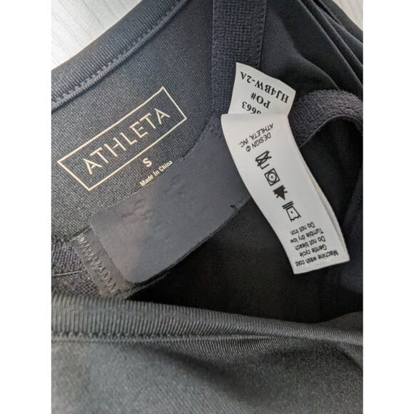 Athleta Dress Tank Built In Bra Tenniscore Golf Pickleball Challengers Zendaya - Picture 8 of 8